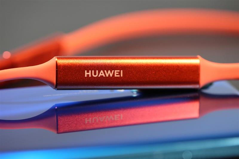 eLace 无线耳机评测：闪连快充、即插即用爱游戏爱体育P30手机最佳拍档 华为Fre(图13)