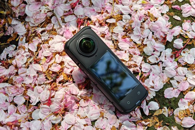 相机推荐别问大疆Pocket3有没有货了爱游戏ayx节日玩转Vlog！五款随身(图2)