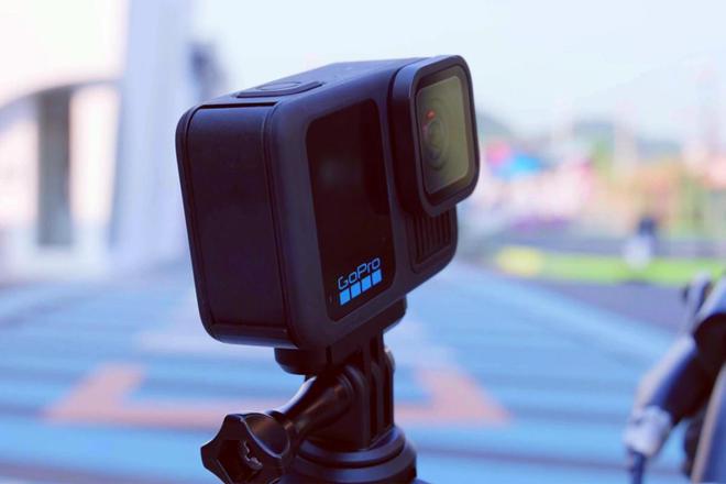 相机推荐别问大疆Pocket3有没有货了爱游戏ayx节日玩转Vlog！五款随身(图3)